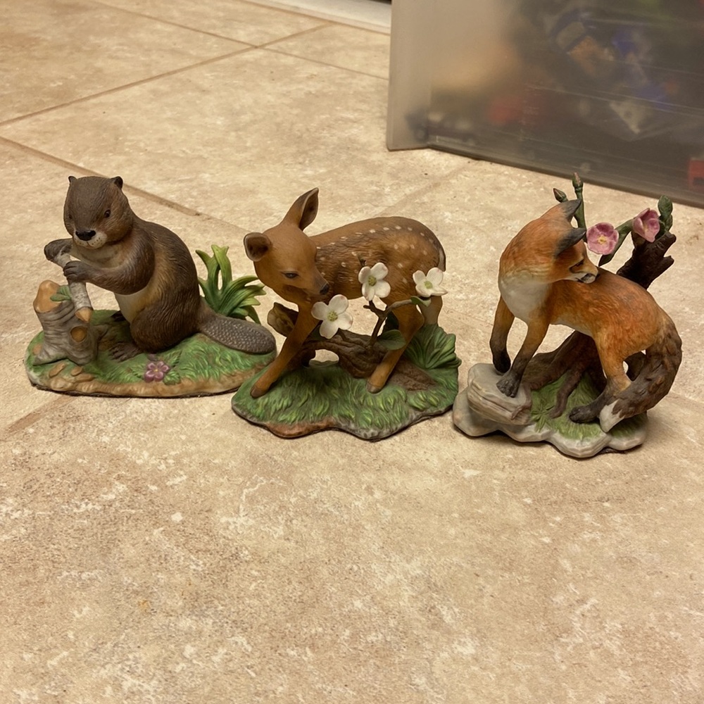 White tailed Deere Beaver Red Fox by Lenox